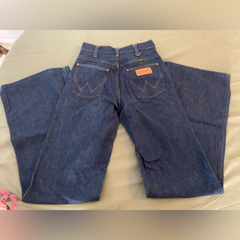 Vintage 70’s Style Wide-leg Wranglers